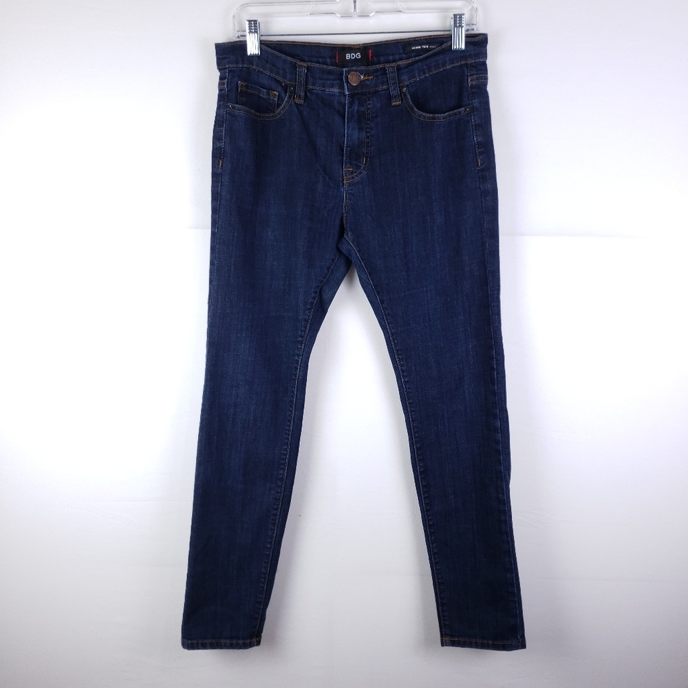 BDG Mid Rise Twig Ankle Skinny Jeans Size 29